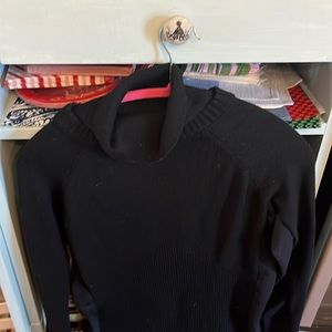 Athleta black turtle neck